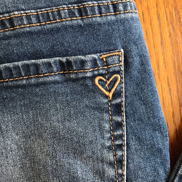 Velvet Heart Trina High Rise Jeans - Picture 5 of 11